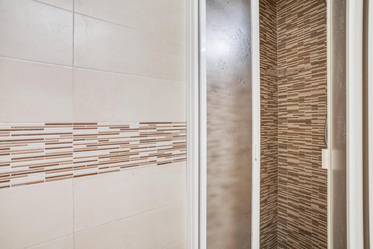 Tiny House 21 Bright Aparment Apartment Polignano a Mare Ngoại thất bức ảnh