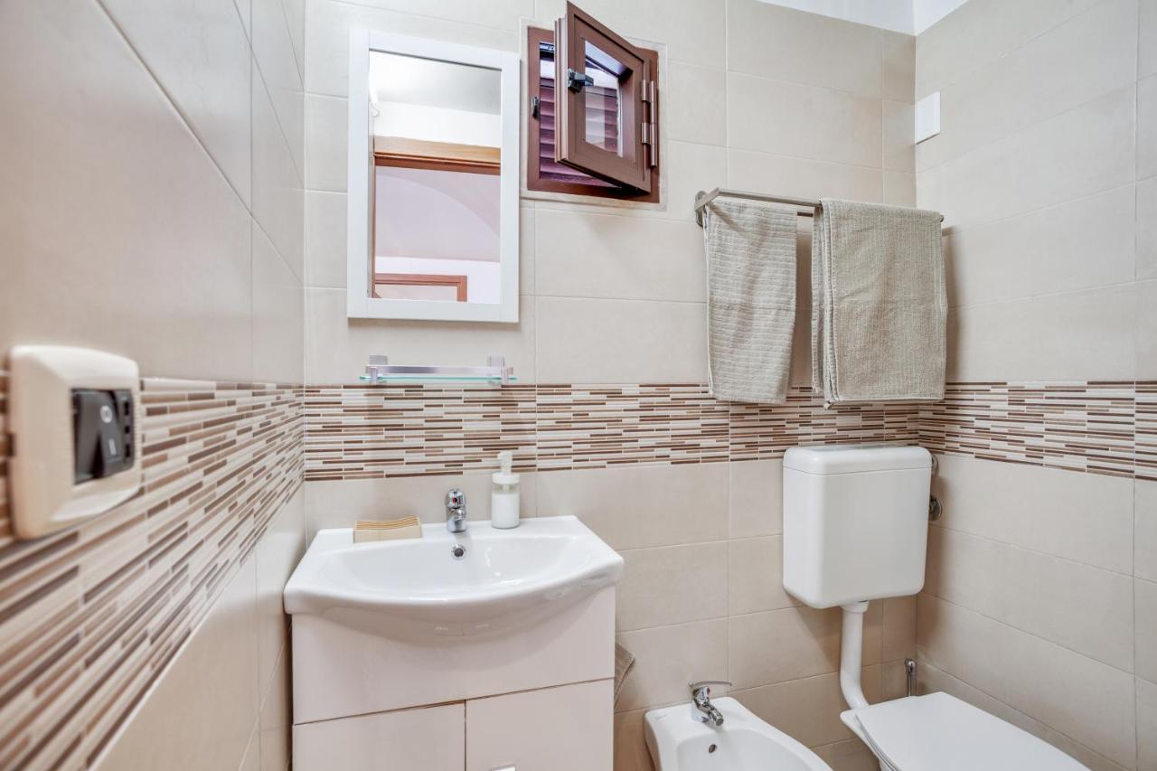 Tiny House 21 Bright Aparment Apartment Polignano a Mare Ngoại thất bức ảnh